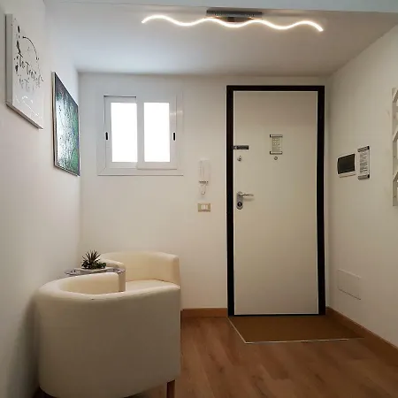 Nomapartments Il Viaggiatore Apartment *